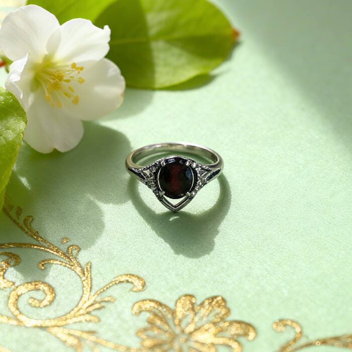 Crimson Rhyme Flowing Light Ring D155 - Image 1